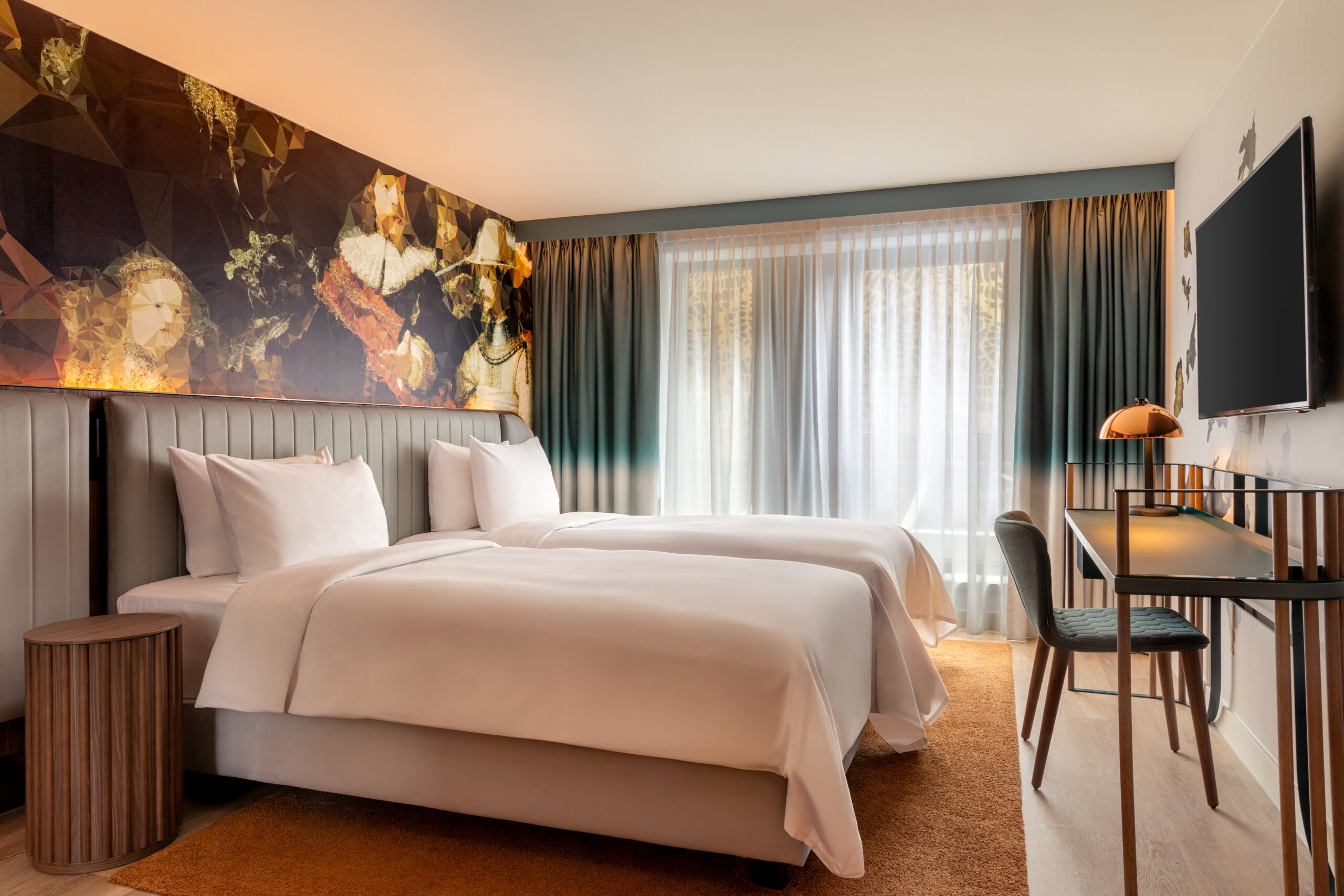 Renaissance Amsterdam Hotel part 2