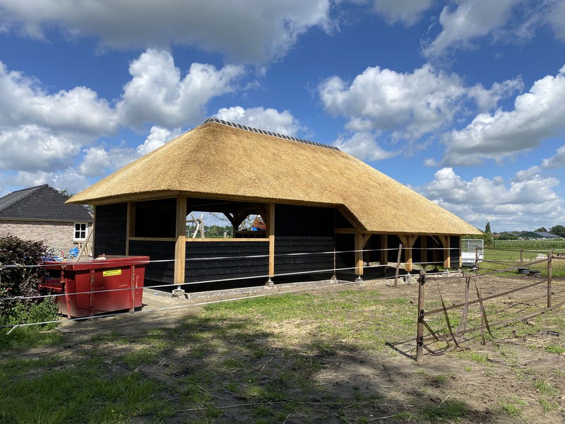 nieuwbouw kaatsheuvel rieten dak rietdekkersbedrijf jansen rietdekkers