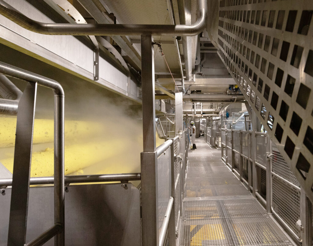 Image: Showing the inside of Lutosa's new potato flake factory