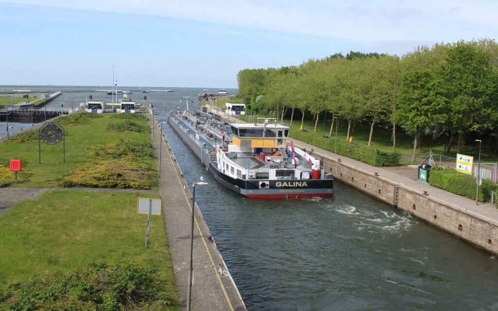 Mts Galina — Tanker