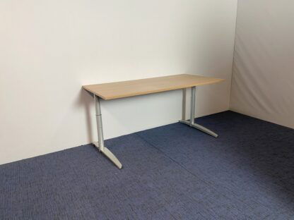 Bureau Palmberg, kersen havanna blad, aluminium onderstel, 160 x 80 cm. - Afbeelding 2
