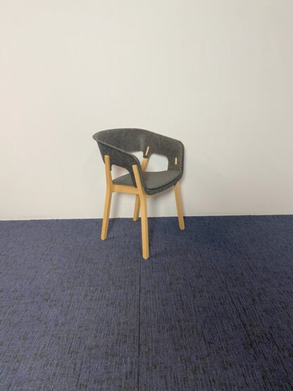 Vergaderstoel Kusch & Co 3000 Njord, donkergrijs, houten 4-poot onderstel - Afbeelding 2