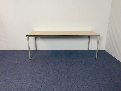Vergadertafel Ahrend, ahorn blad, aluminium 4-poot onderstel, 200 x 80 cm. - Afbeelding 2