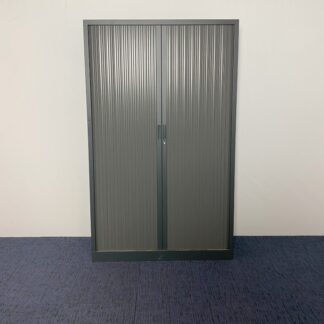 Roldeurkast Robberechts, antraciet, H 195 x B 120 x D 45 cm.