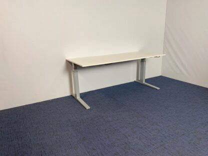 Zit/sta bureau Bene (elektrisch), wit blad, aluminium onderstel, 180 x 80 cm. - Afbeelding 5