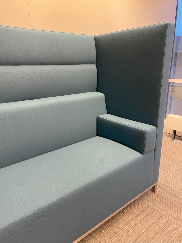 Treinbank Ahrend Loungescape (akoestisch), lichtblauw, H 140 x B 160 x D 86 cm. - Afbeelding 5