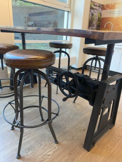 Rustieke hoge bartafel incl. 4 barkrukken, 160 cm. - bruin/zwart - Afbeelding 6