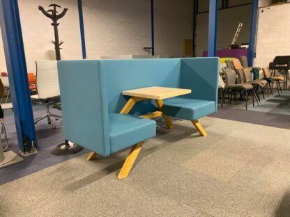 TOOaPICNIC Hide 110 zitje incl. tafel, blauwe stof - Naturel Oak hout - Afbeelding 2