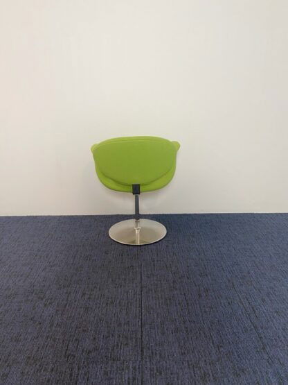 Vergaderstoel Artifort Little Tulip (design) - groene stoffering, chroom onderstel - Afbeelding 5