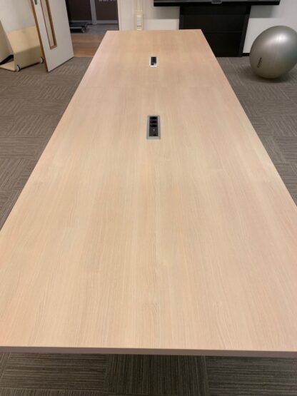 Vergadertafel zit/sta Vepa (elektrisch, incl. 2 fliptops), licht eiken blad, wit onderstel, 400 x 120 cm. - Afbeelding 8