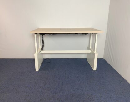 Vergadertafel zit/sta Vepa (elektrisch, incl. fliptop), licht eiken blad, wit onderstel, 180 x 120 cm. - Afbeelding 3