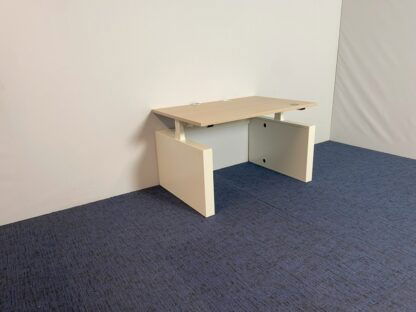 Zit/sta bureau Vepa (elektrisch), licht eiken blad, wit onderstel, 120 x 80 cm. (incl. fliptop) - Afbeelding 5
