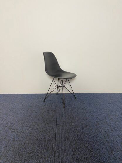 Vergaderstoel Vitra Eames DSR, zwart, zwart onderstel - Afbeelding 2