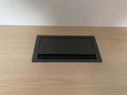 Bureau Gispen (slinger), eiken blad, zwart onderstel, 160 x 80 cm. - Afbeelding 5