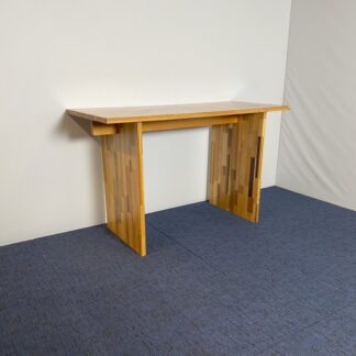 Hoge vergadertafel/bartafel, 180 x 80 cm. - hoogte 110 cm.