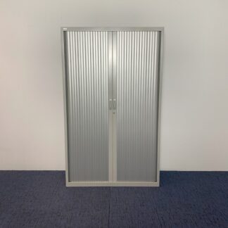 Roldeurkast, aluminium, H 195 x B 120 x D 45 cm.