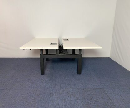 Bench bureau Gispen (slinger), wit blad, zwart onderstel, 160 x 170 cm. - Afbeelding 3