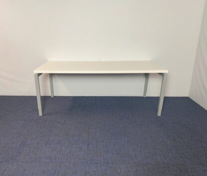 Bureau N-Line, wit blad, aluminium onderstel, 200 x 90 cm. - Afbeelding 2