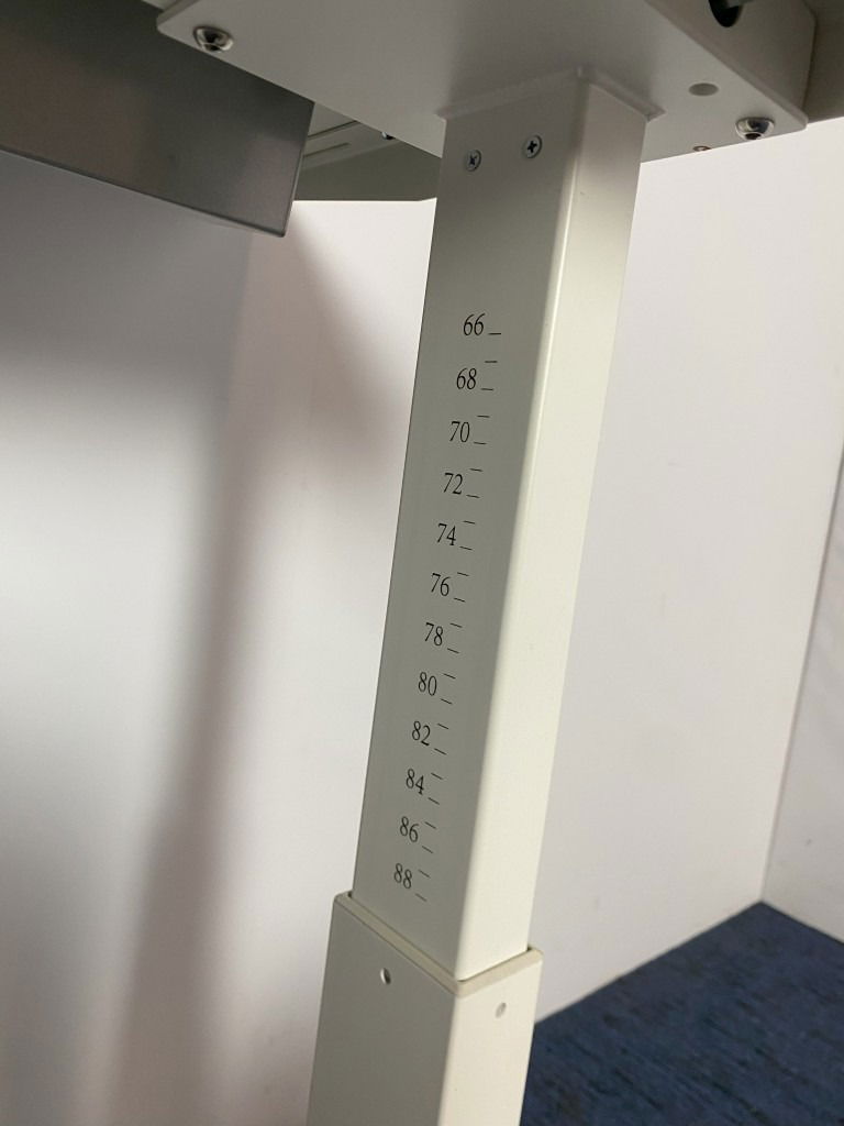 Bureau Voortman (slinger), wit blad, wit onderstel, 160 x 70 cm. - Afbeelding 8