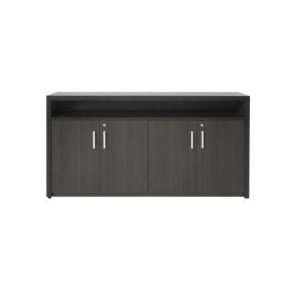Klapdeurkast L-Line, donker eiken, H 89 x B 168 x D 42 cm.