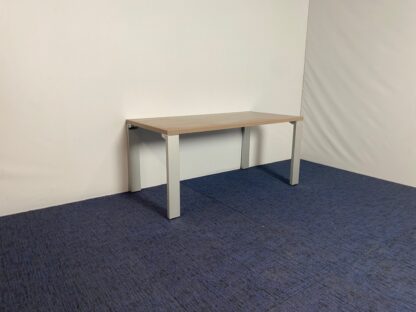 Vergadertafel Unifor, bruin eiken blad, grijs onderstel, 160 x 80 cm. - Afbeelding 3