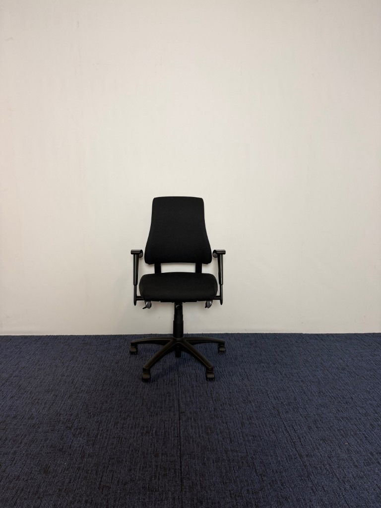 Bureaustoel Axia BMA, nieuw zwart gestoffeerd, zwart voetkruis - Afbeelding 3