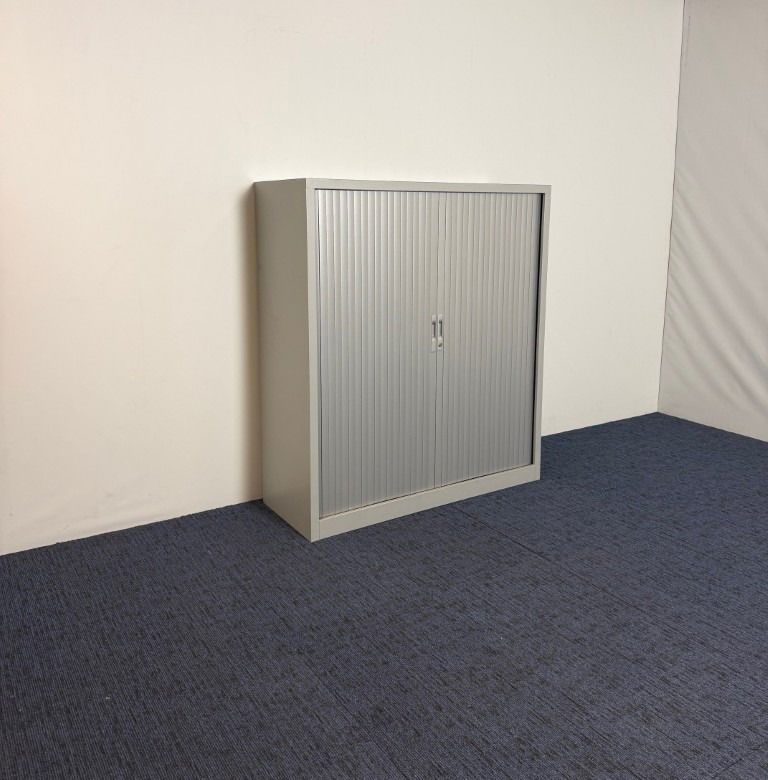 Roldeurkast Markant, aluminium, H 135 x B 120 x D 45 cm. - Afbeelding 3